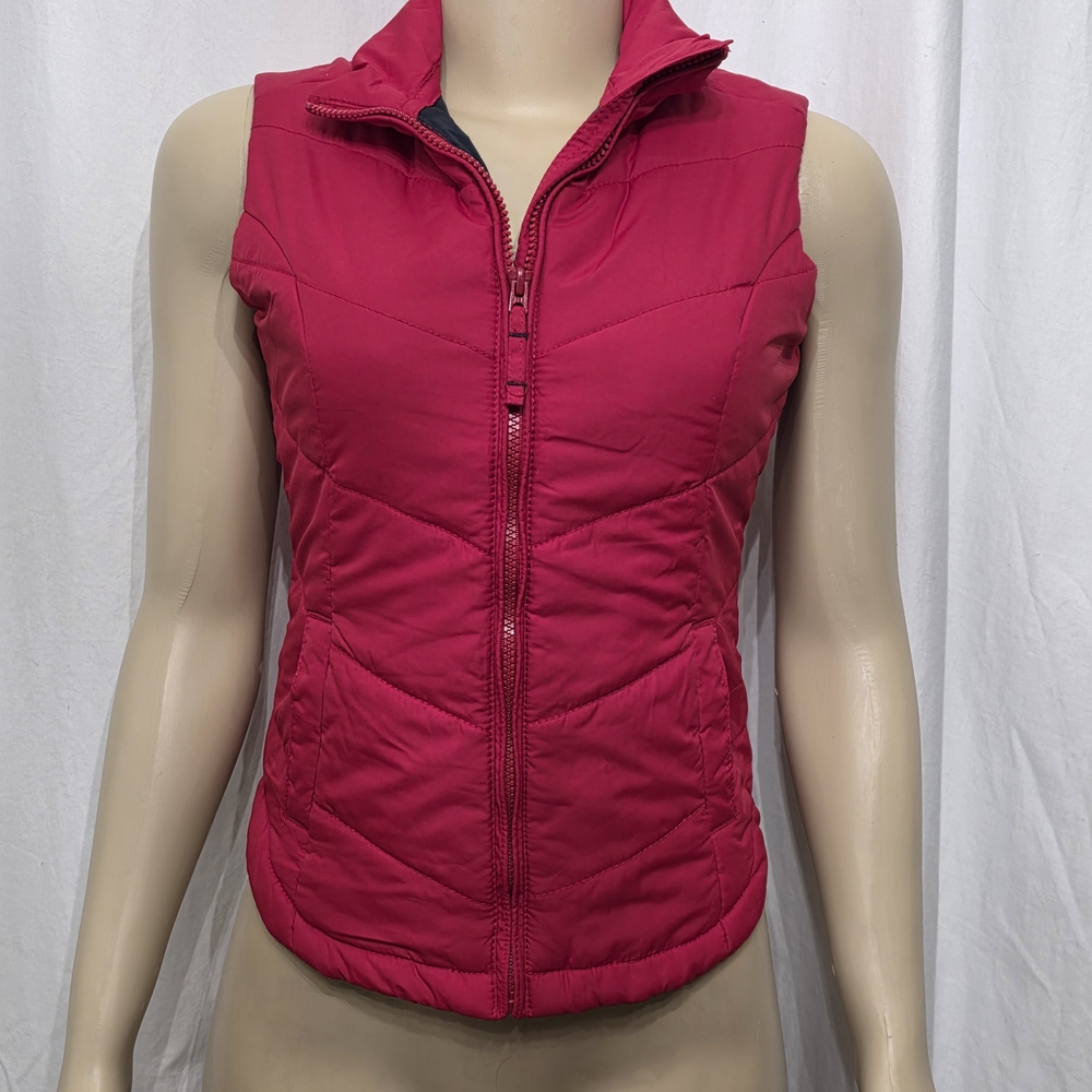 Aeropostale Women's Red Puffer Vest